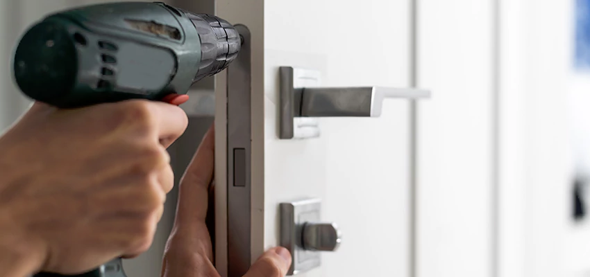 Locksmith For Lock Replacement Near Me in Oak Forest, IL